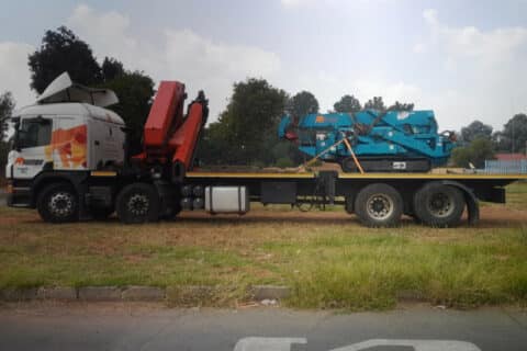 8 Ton Crane Truck Hire Johannesburg - CraneTruck.co.za